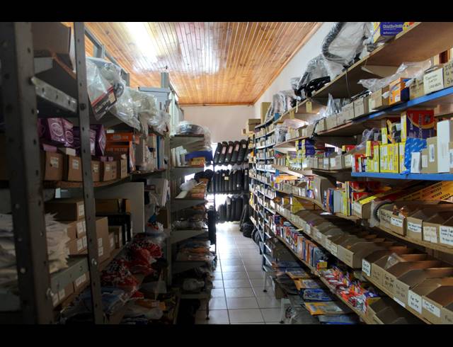 500M² RETAIL FOR SALE IN QUIGNEY